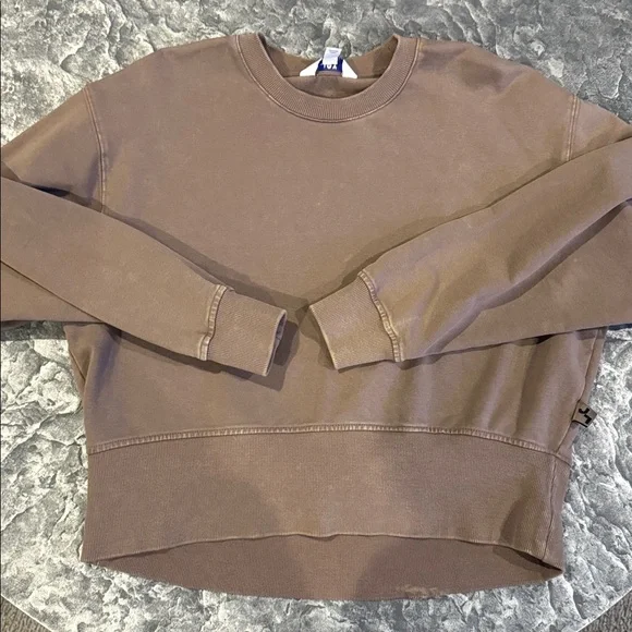 Joylab Brown Sweatshirt and Shorts Set sz med - Picture 4 of 5